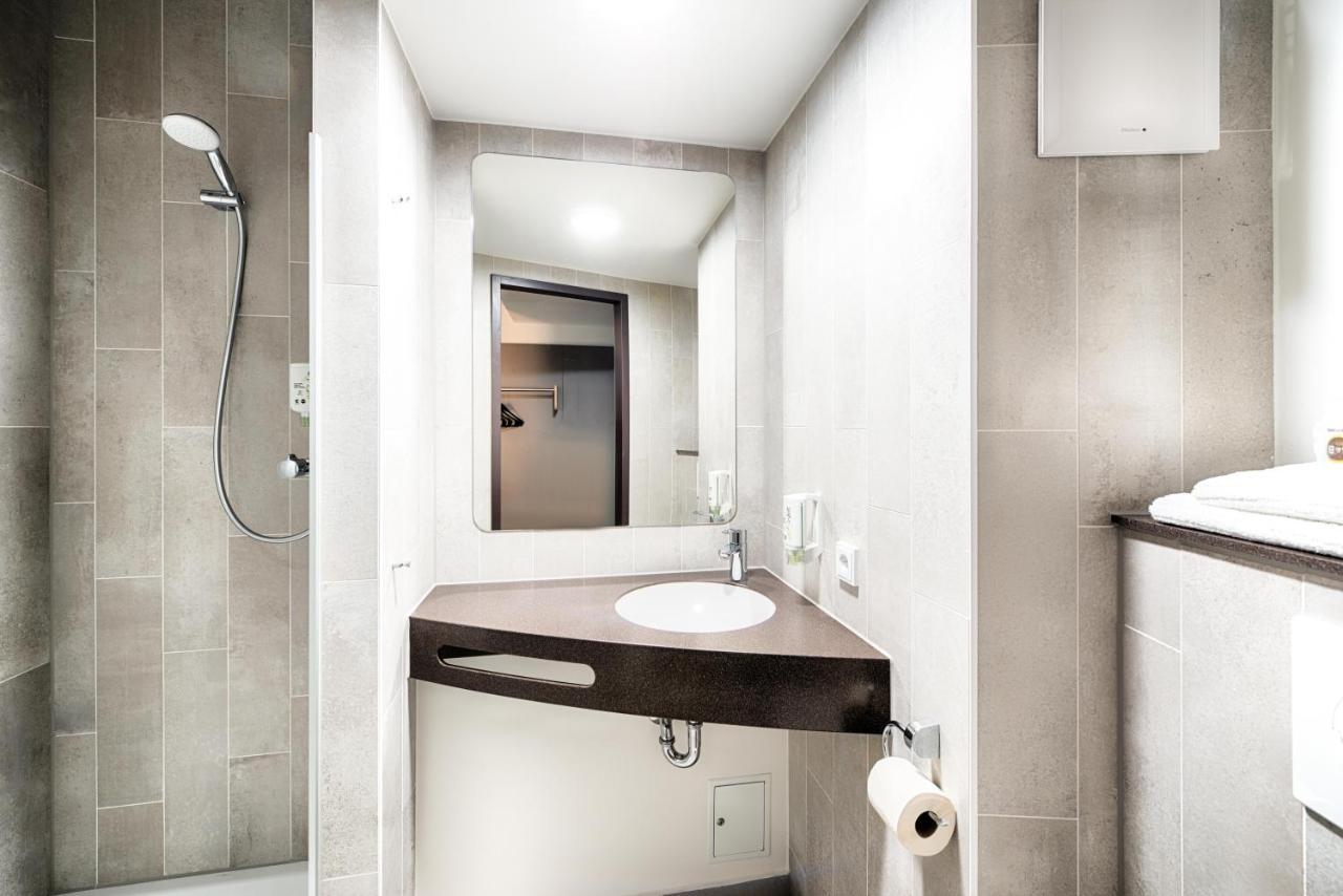 B&B Hotel Rostock City-West 外观 照片
